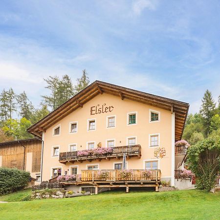 Elslerhof Apartment Dobbiaco Exterior foto